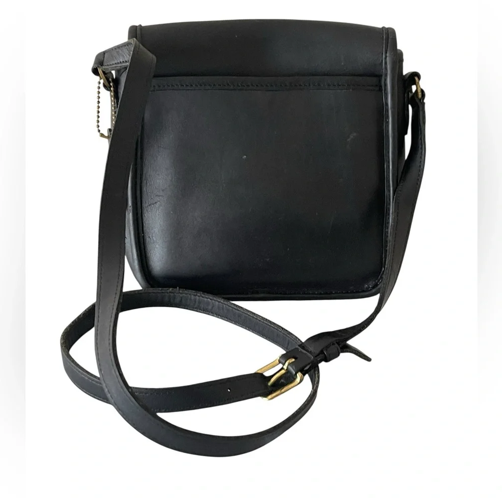 Vintage Coach Legacy Companion Flap Bag 9076 Black Leather Crossbody